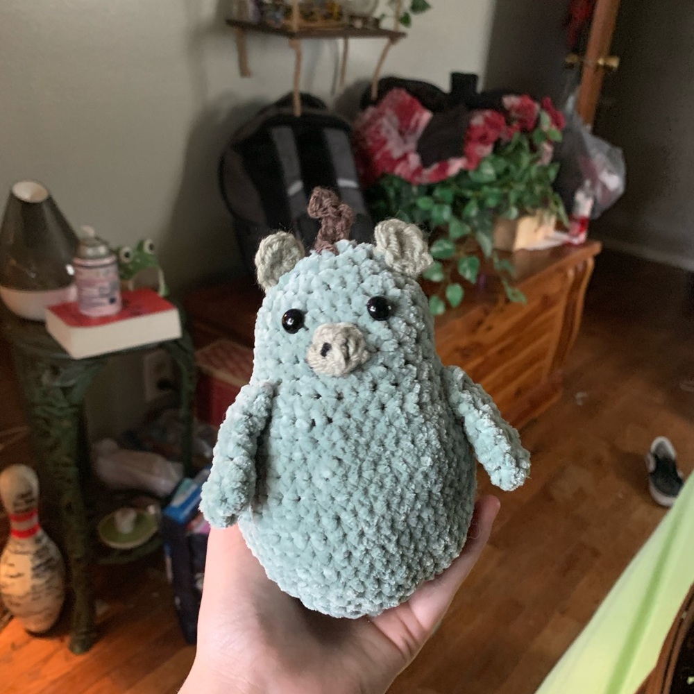 adorbale plushie hippie boho pear bear | handmade crochet